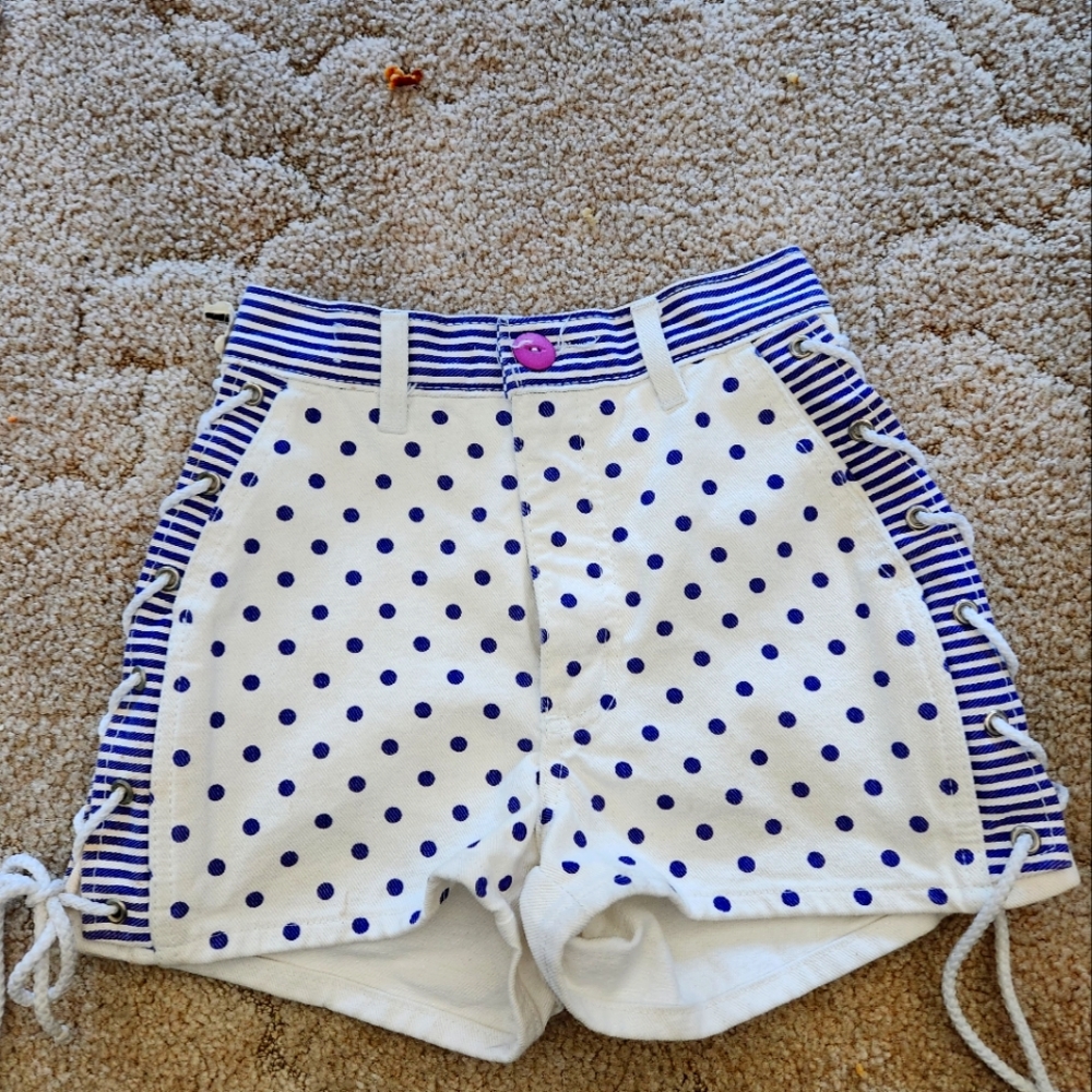Vintage Cobra high waisted polka dot Jean shorts size 25
